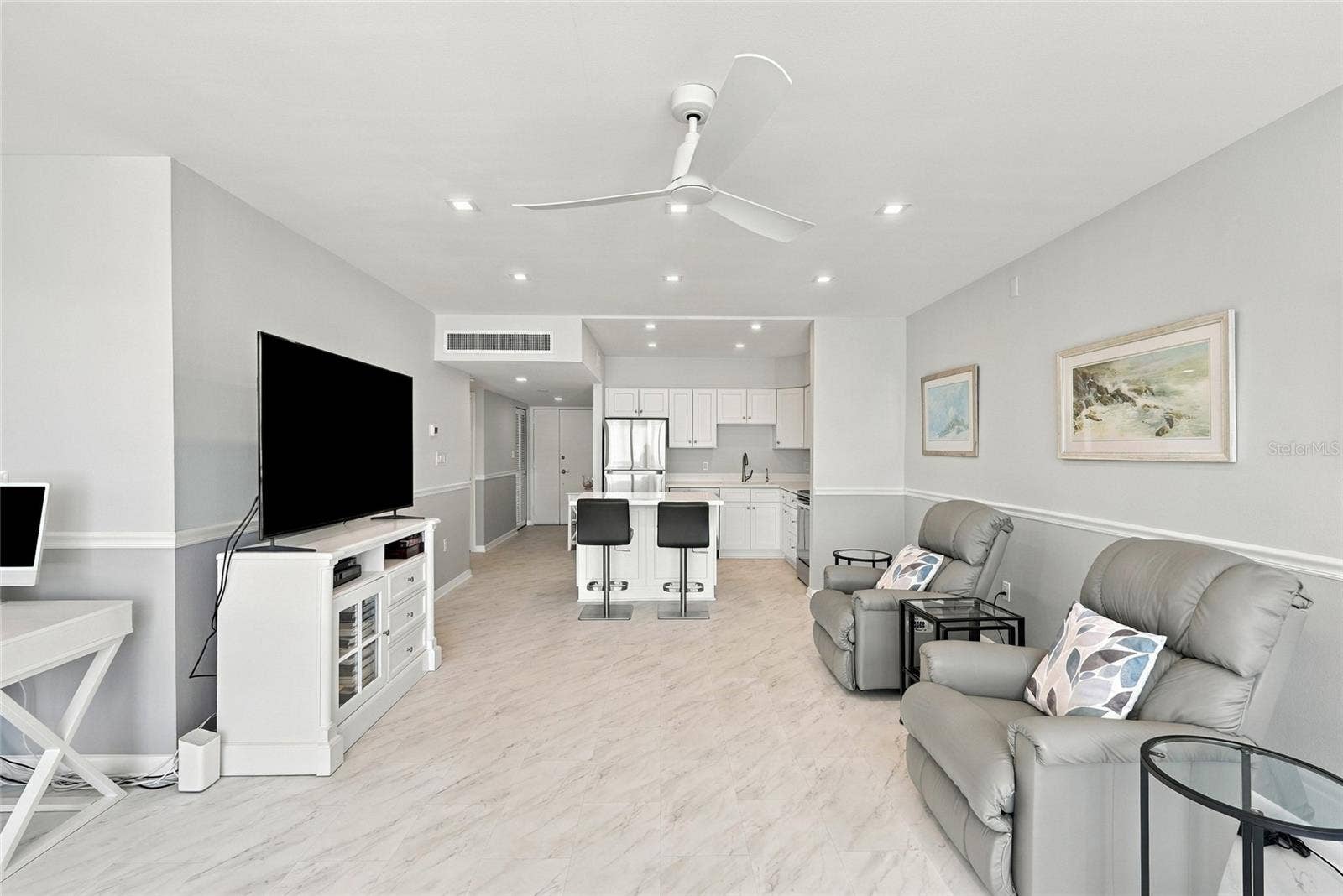 707 S GULFSTREAM AVENUE, #1006, Sarasota, FL 34236