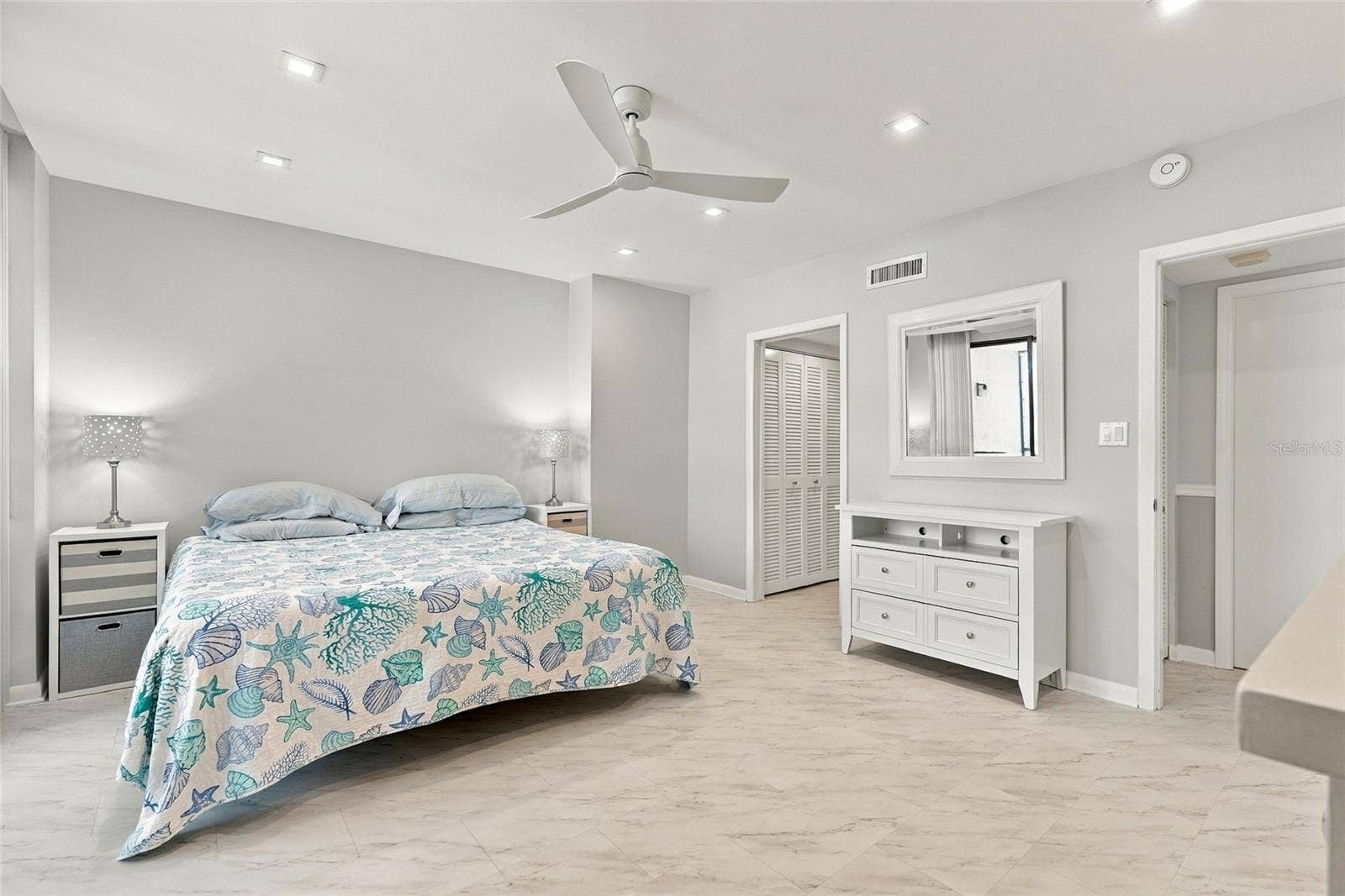707 S GULFSTREAM AVENUE, #1006, Sarasota, FL 34236