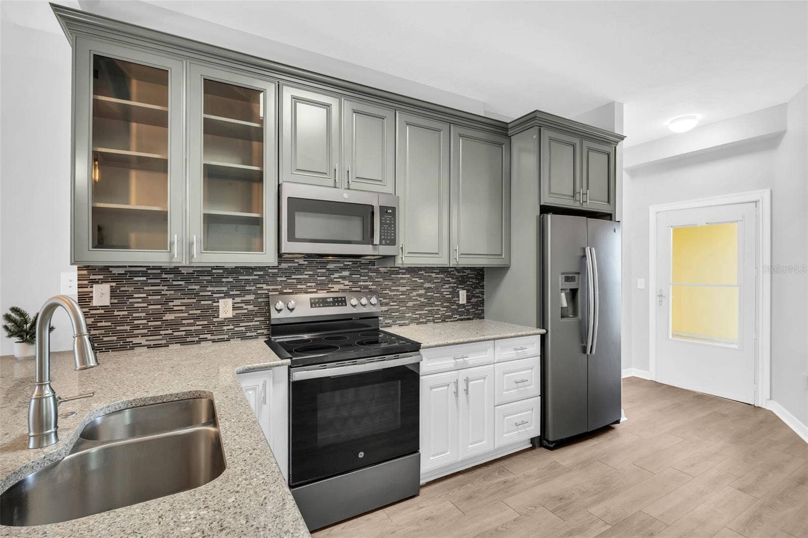 316 8TH STREET S, #703, St Petersburg, FL 33701