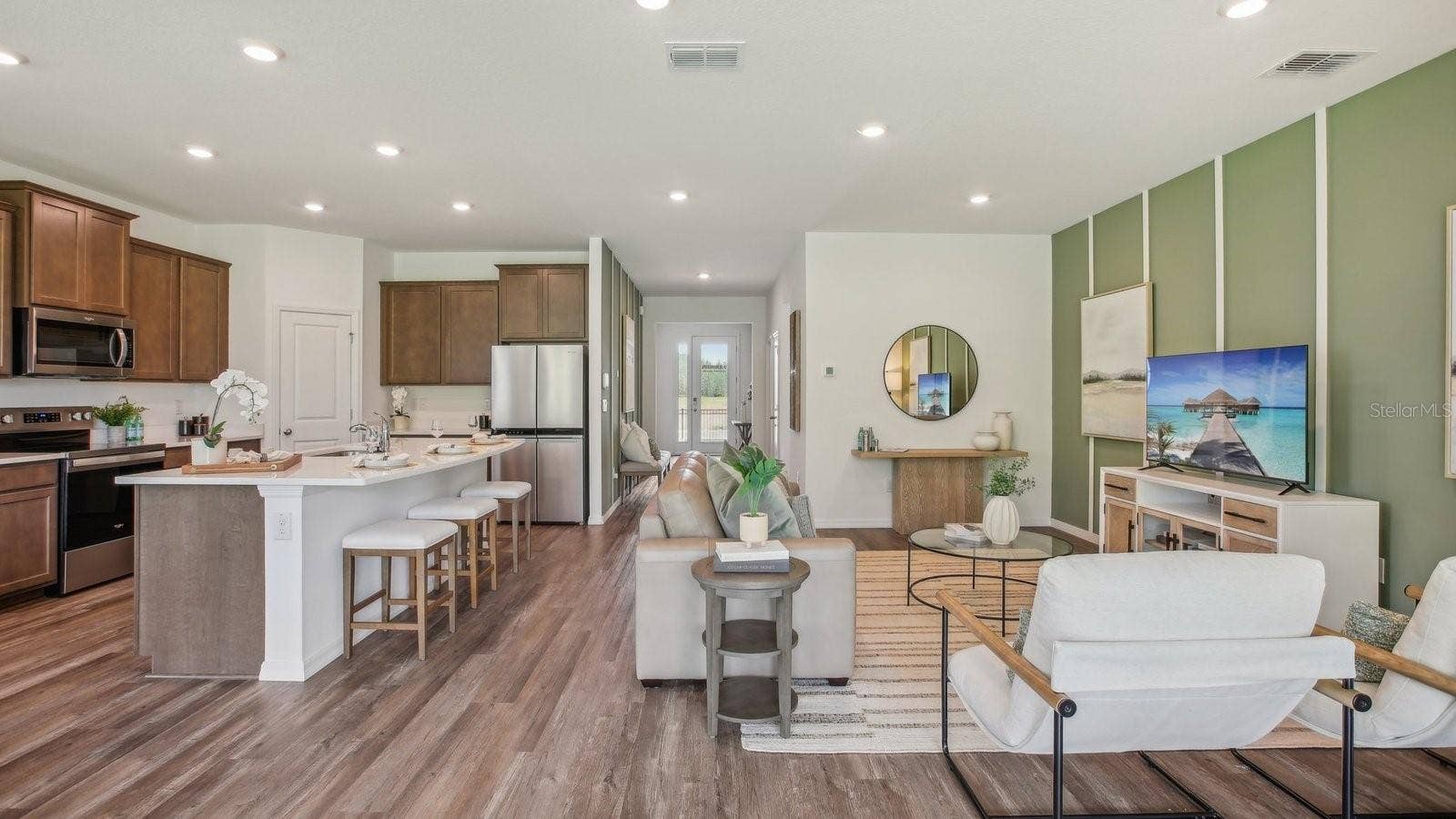 32527 DULUTH DRIVE, Wesley Chapel, FL 33543 32527 DULUTH DRIVE, Wesley Chapel, FL 33543
