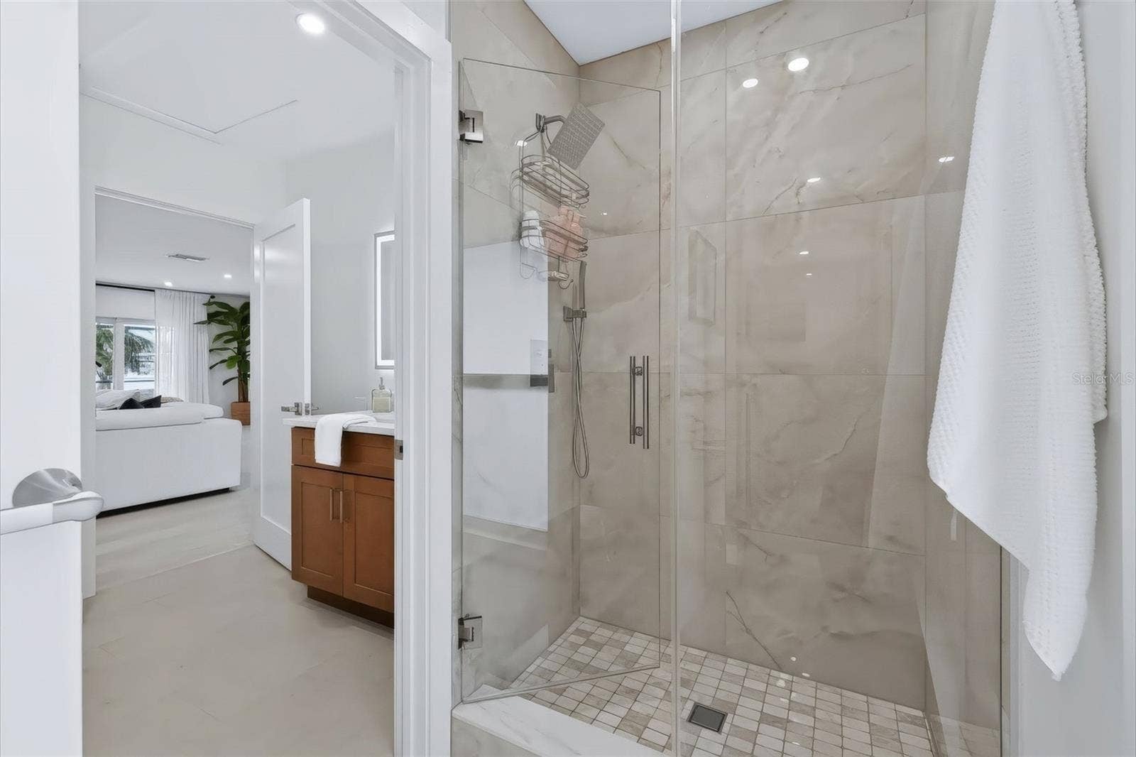 5962 LEELAND STREET S, St Petersburg, FL 33715 5962 LEELAND STREET S, St Petersburg, FL 33715