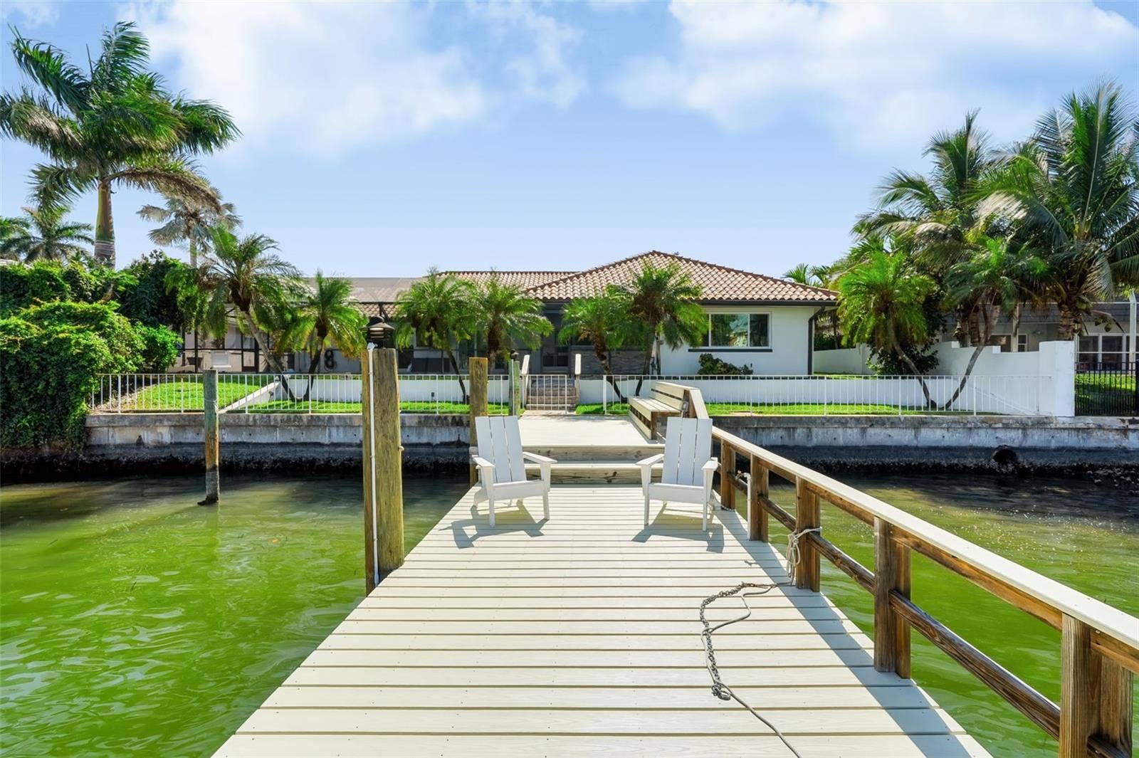 5962 LEELAND STREET S, St Petersburg, FL 33715 Trex decking - boat slip next to dock
