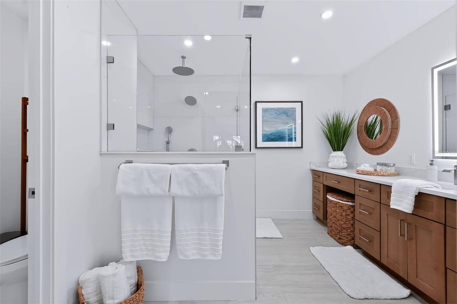 5962 LEELAND STREET S, St Petersburg, FL 33715 primary en suite bathroom