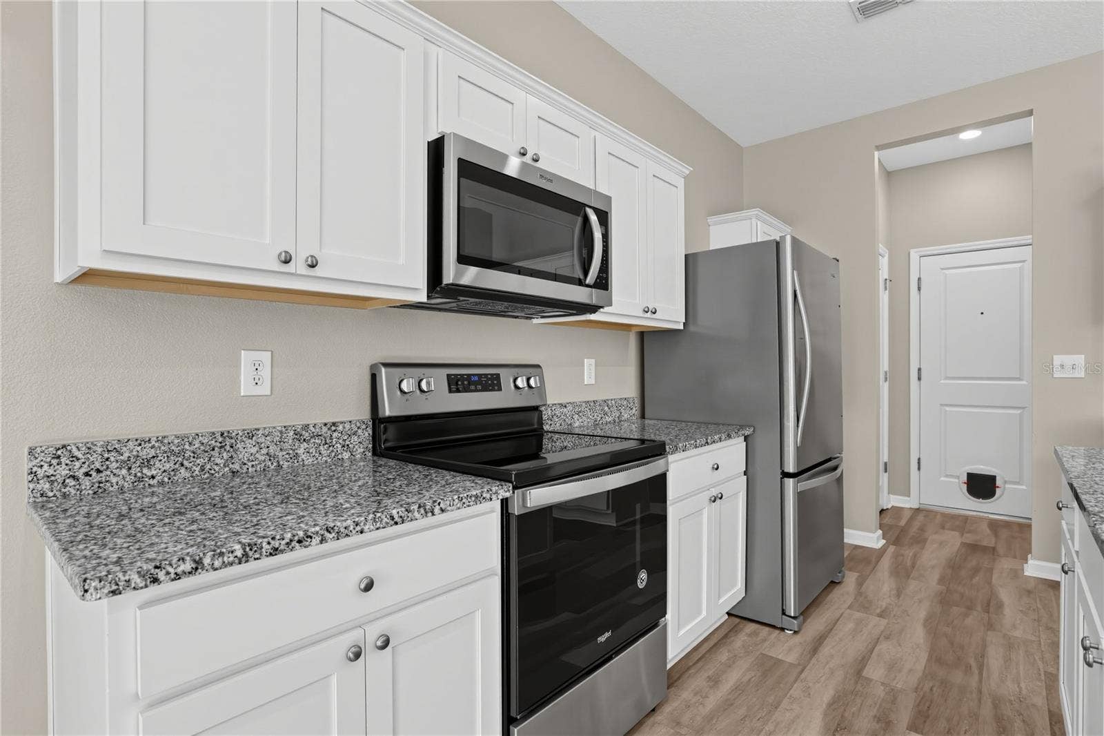 1033 CADES COVE WAY, Deland, FL 32720 1033 CADES COVE WAY, Deland, FL 32720