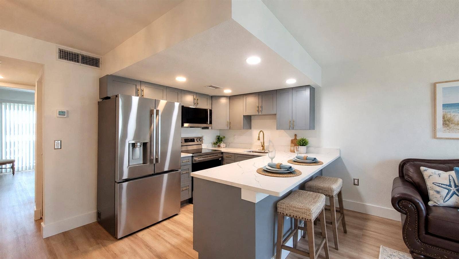 9755 HARRELL AVENUE, #206, Treasure Island, FL 33706 9755 HARRELL AVENUE, #206, Treasure Island, FL 33706
