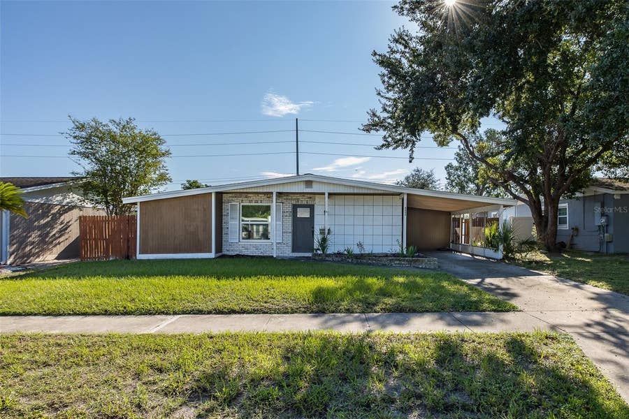 Property photo for 4403 GANDY CIRCLE, Tampa, FL