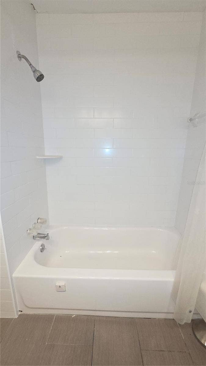 4403 GANDY CIRCLE, Tampa, FL 33616 Bathroom