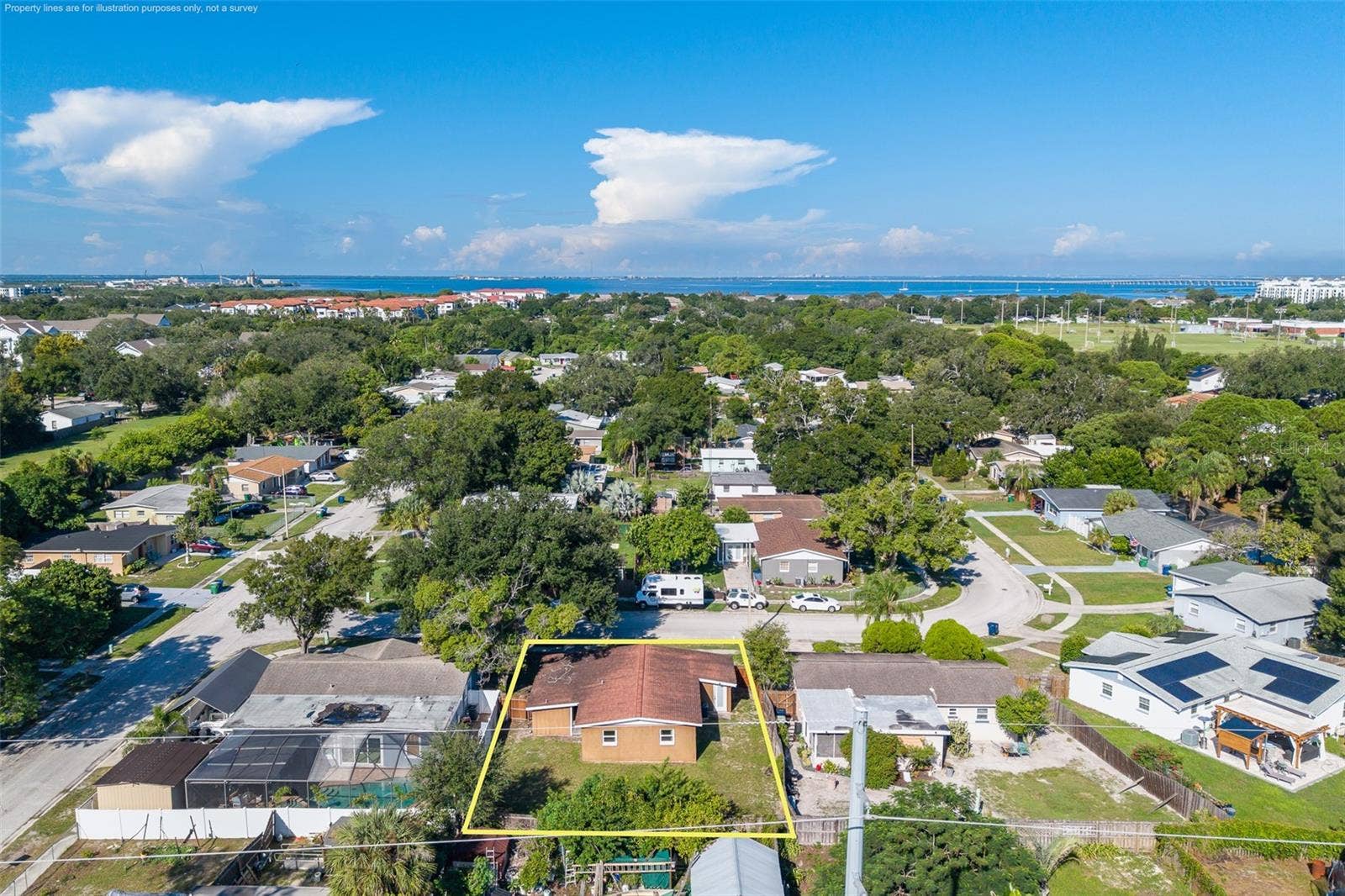 4403 GANDY CIRCLE, Tampa, FL 33616 4403 GANDY CIRCLE, Tampa, FL 33616