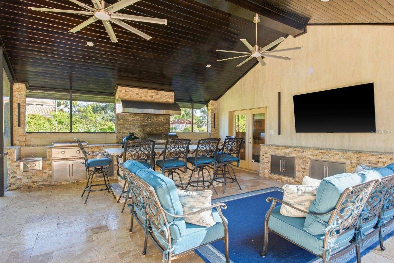 580 S FLORIDA AVENUE, Tarpon Springs, FL 34689 580 S FLORIDA AVENUE, Tarpon Springs, FL 34689