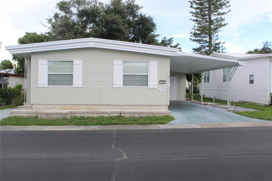 Property photo for 52 ROYAL PALM CIRCLE, Largo, FL