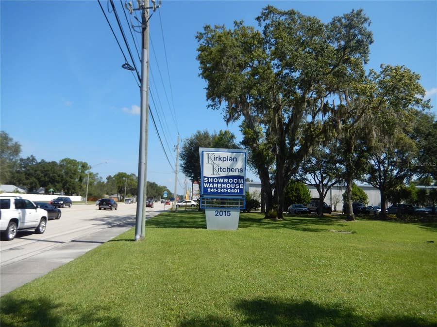 Property photo for 2015 CATTLEMEN ROAD, Sarasota, FL