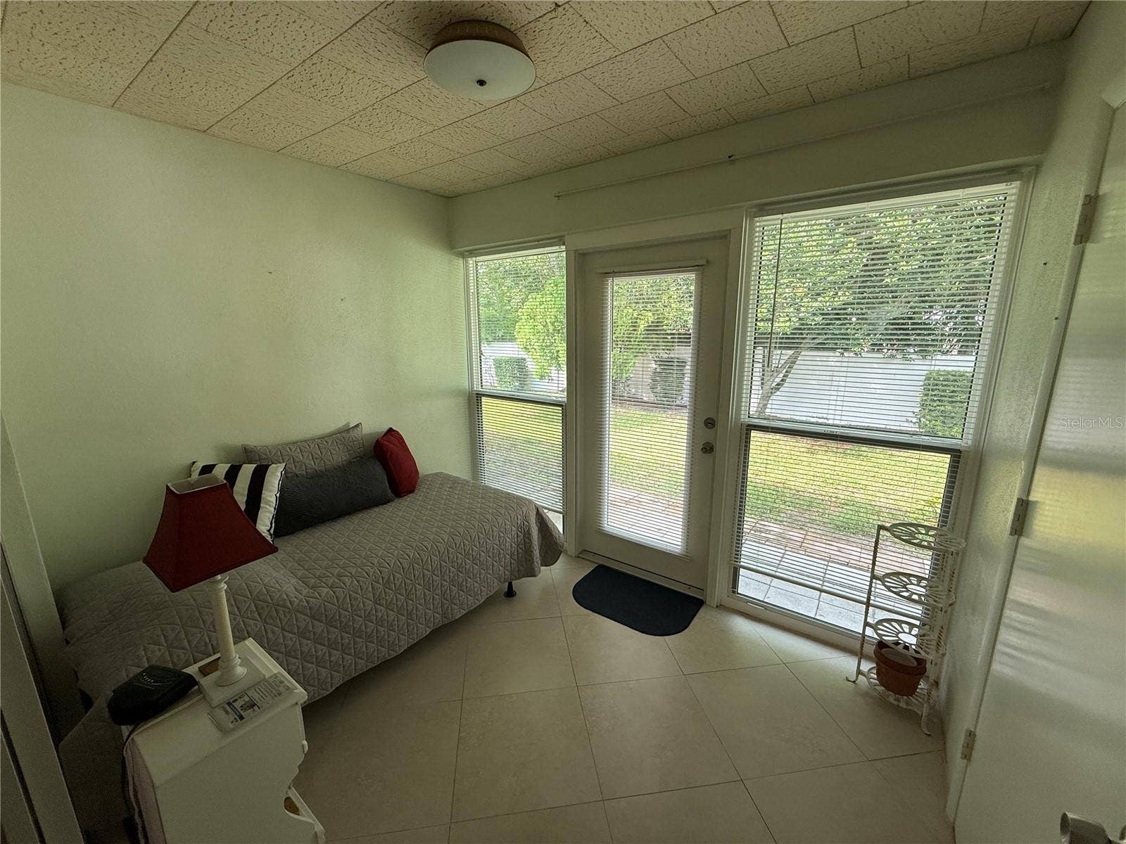 1411 NORMANDY PARK DRIVE, #4, Clearwater, FL 33756 1411 NORMANDY PARK DRIVE, #4, Clearwater, FL 33756