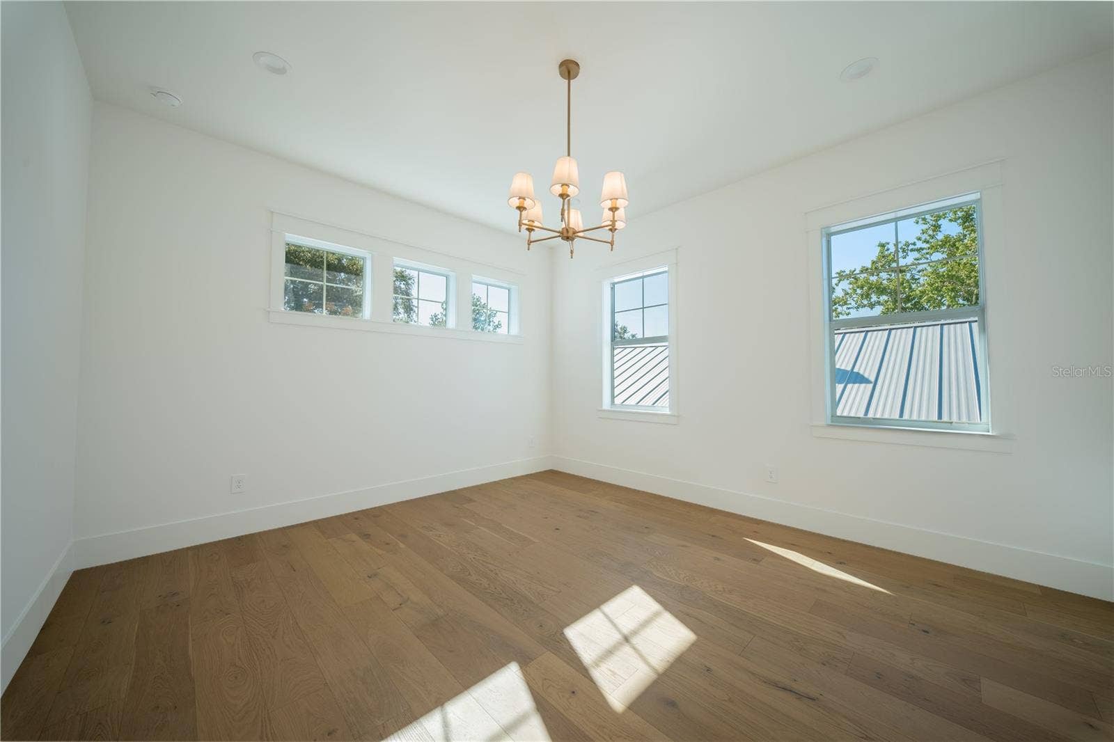 1200 13TH STREET N, St Petersburg, FL 33705 1200 13TH STREET N, St Petersburg, FL 33705