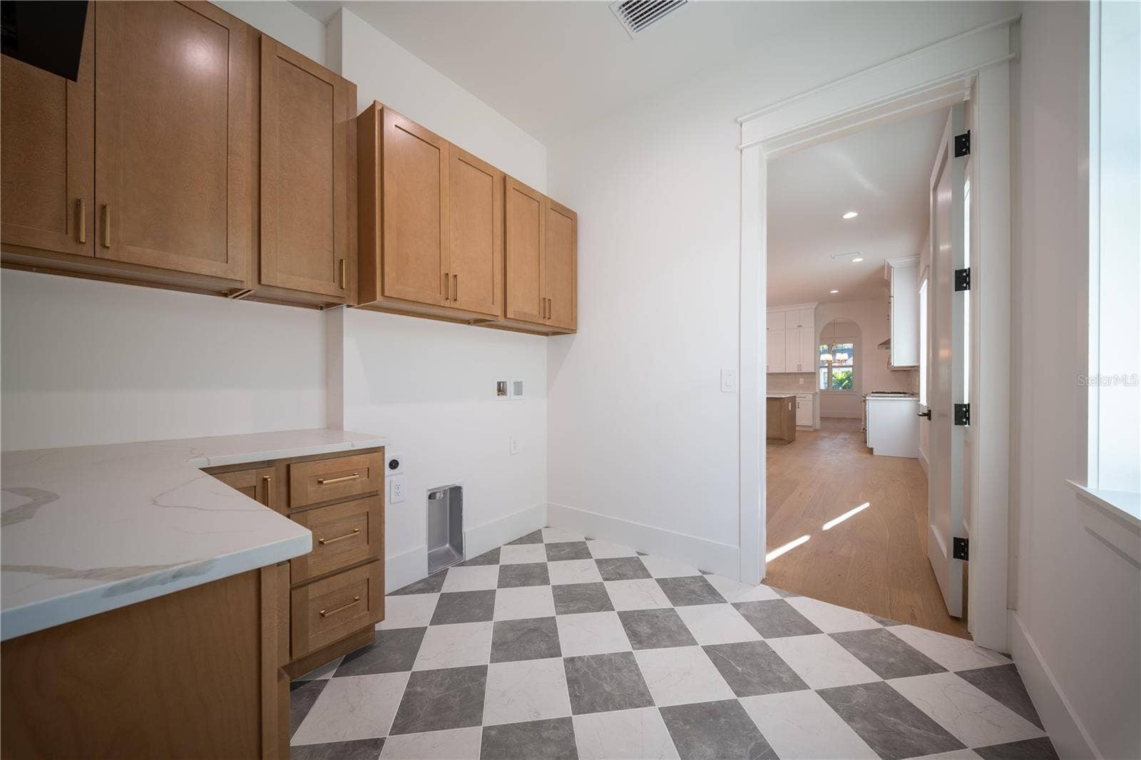 1200 13TH STREET N, St Petersburg, FL 33705 1200 13TH STREET N, St Petersburg, FL 33705