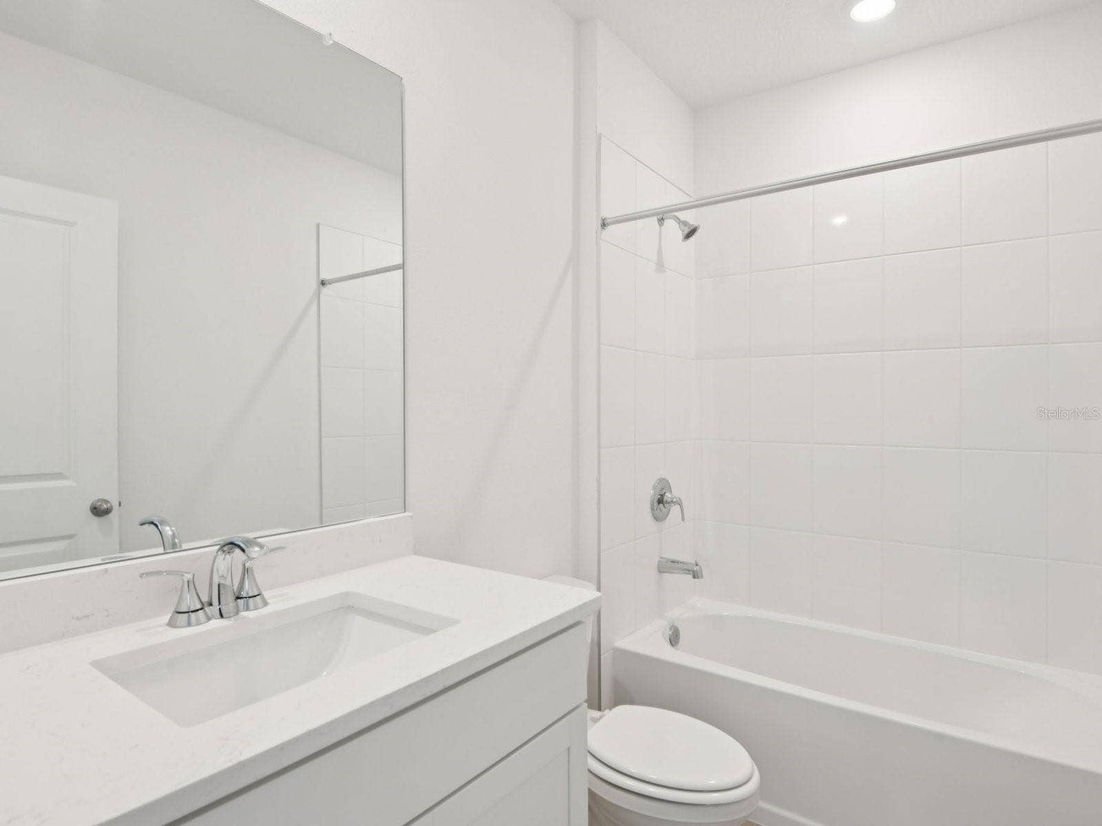 3906 NATURE SOUND LANE, Bartow, FL 33830 Photos are not of the actual home, but are photos of the builder home with same floorplan