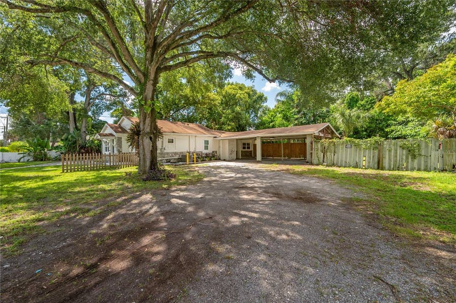 Property photo for 2307 E OSBORNE AVENUE, #102, Tampa, FL