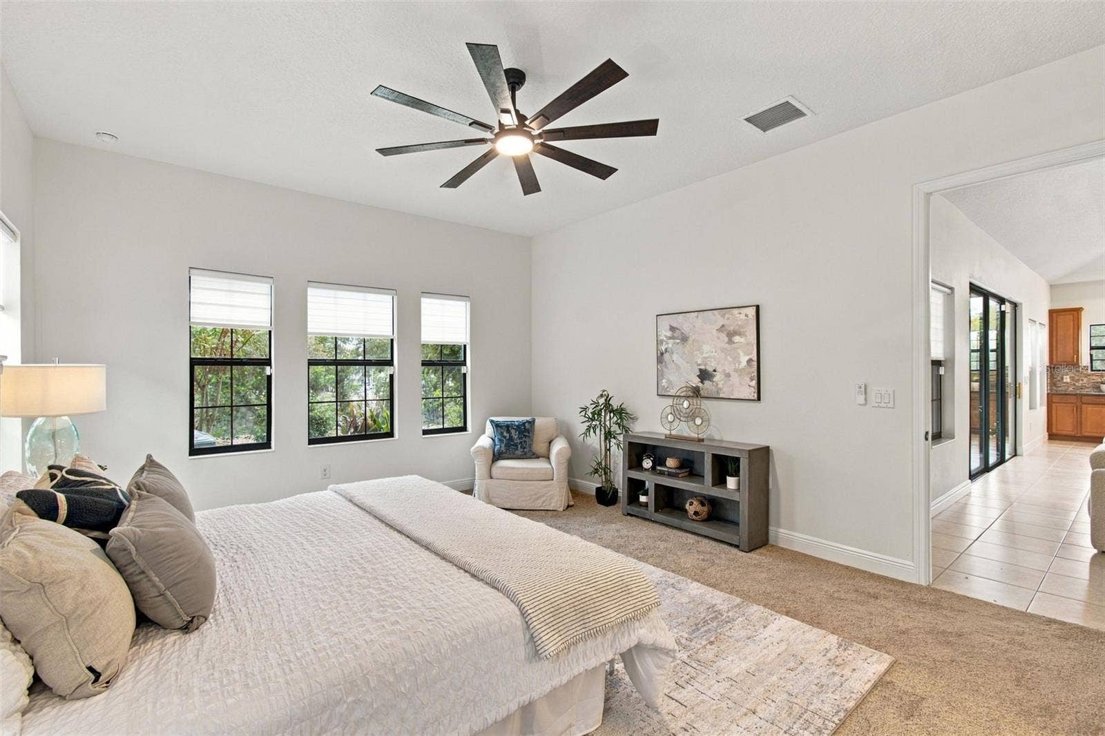 901 GRAND CRESTA AVENUE, Brandon, FL 33511