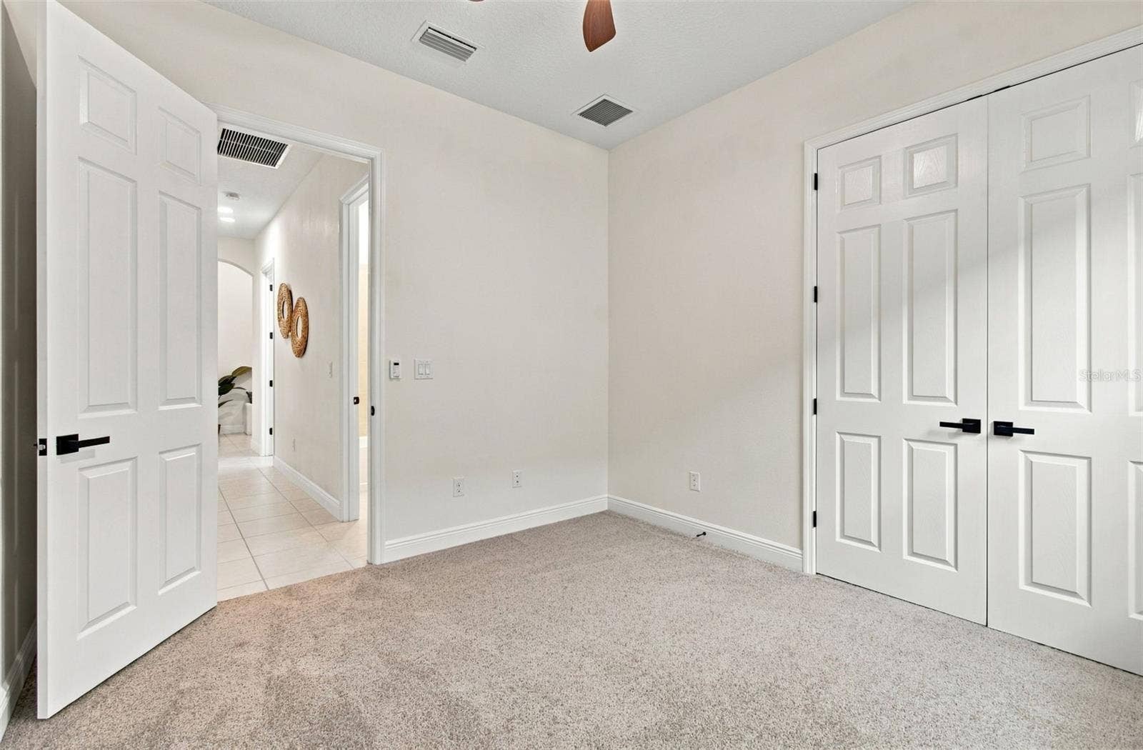 901 GRAND CRESTA AVENUE, Brandon, FL 33511