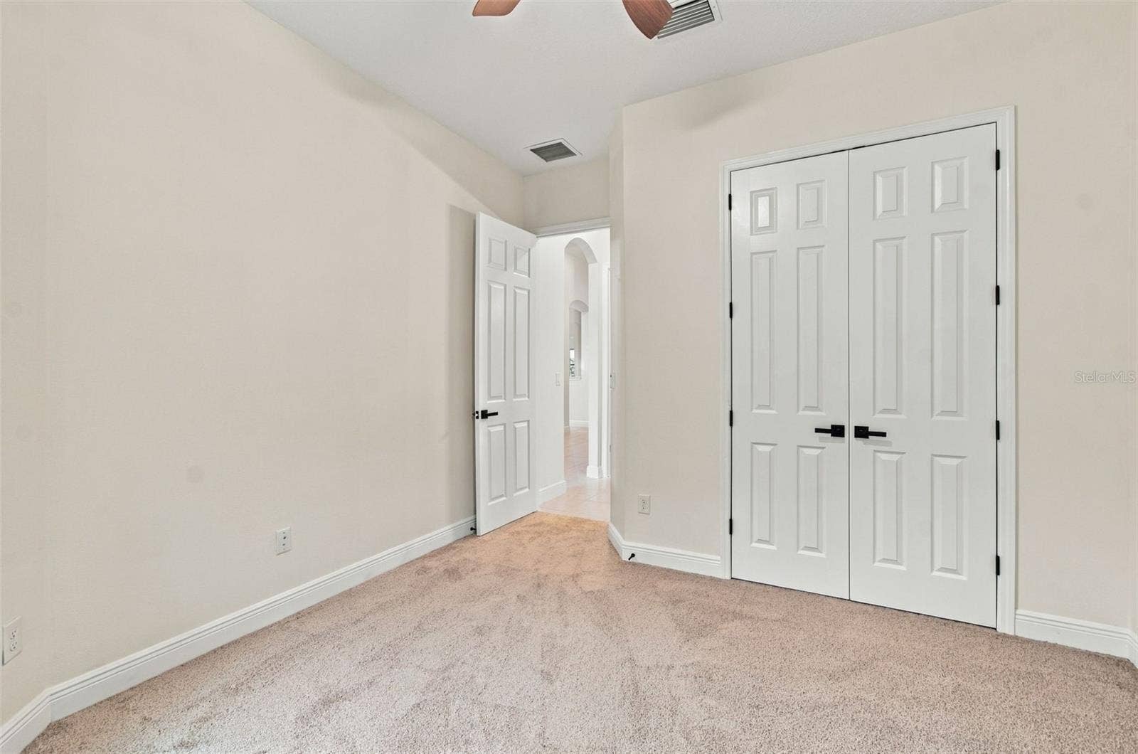 901 GRAND CRESTA AVENUE, Brandon, FL 33511