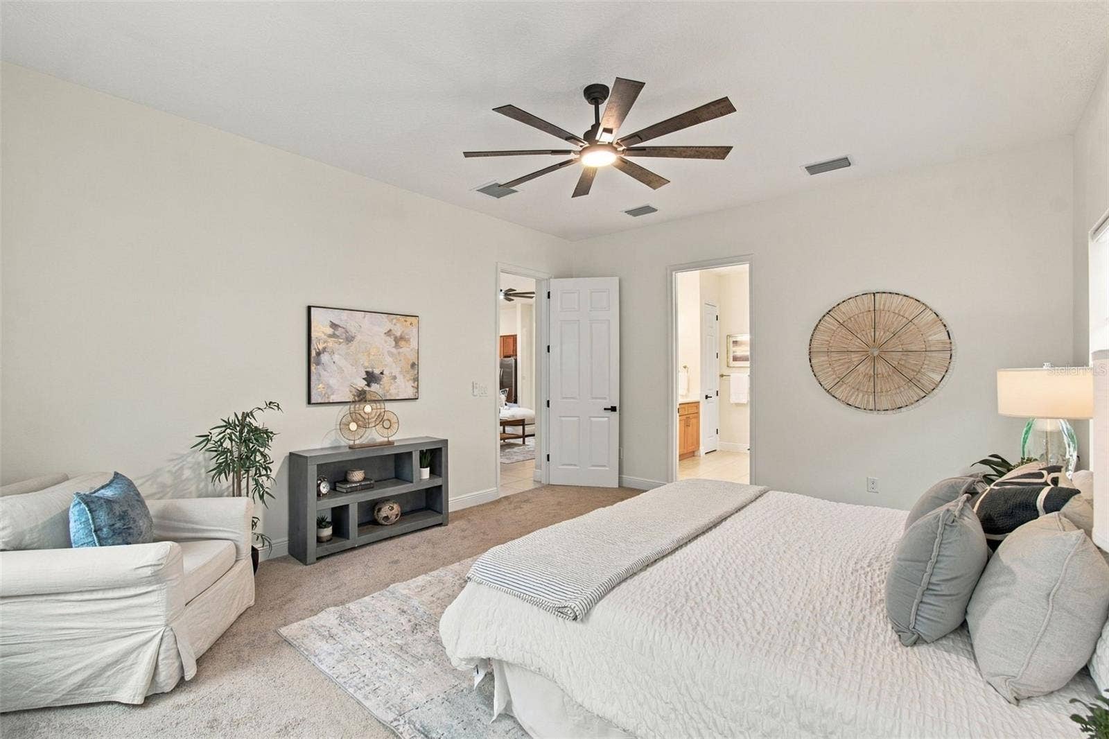 901 GRAND CRESTA AVENUE, Brandon, FL 33511