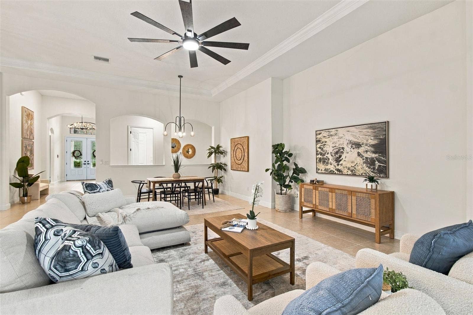 901 GRAND CRESTA AVENUE, Brandon, FL 33511