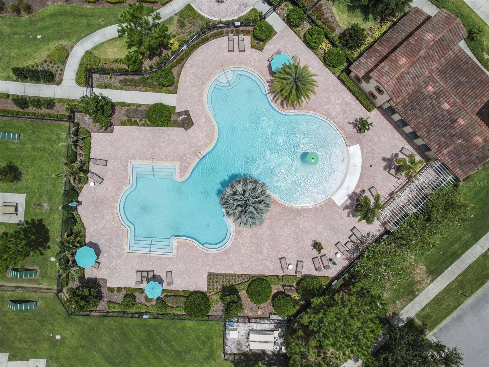 901 GRAND CRESTA AVENUE, Brandon, FL 33511