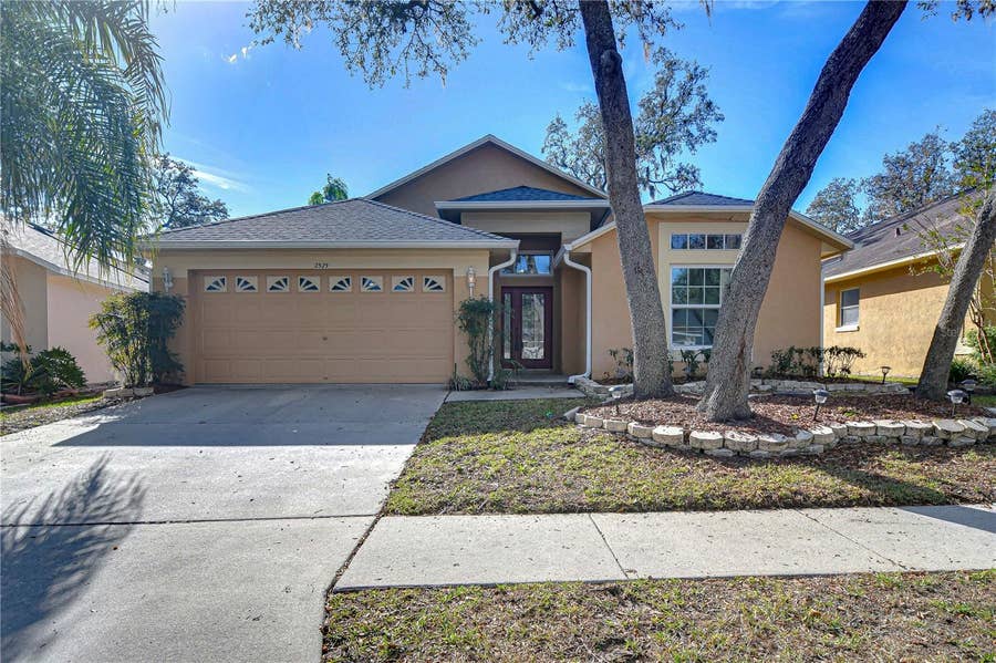 Property photo for 2529 CLARESIDE DRIVE, Valrico, FL