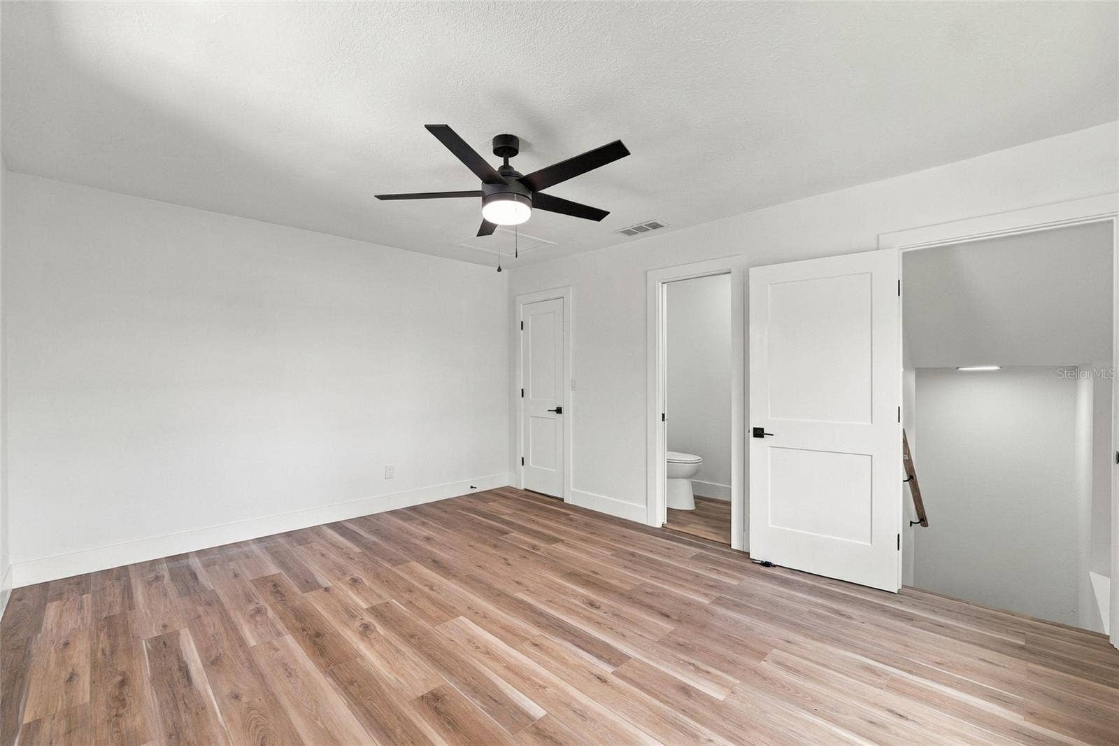 5413 BERNADETTE DRIVE, Zephyrhills, FL 33541 5413 BERNADETTE DRIVE, Zephyrhills, FL 33541