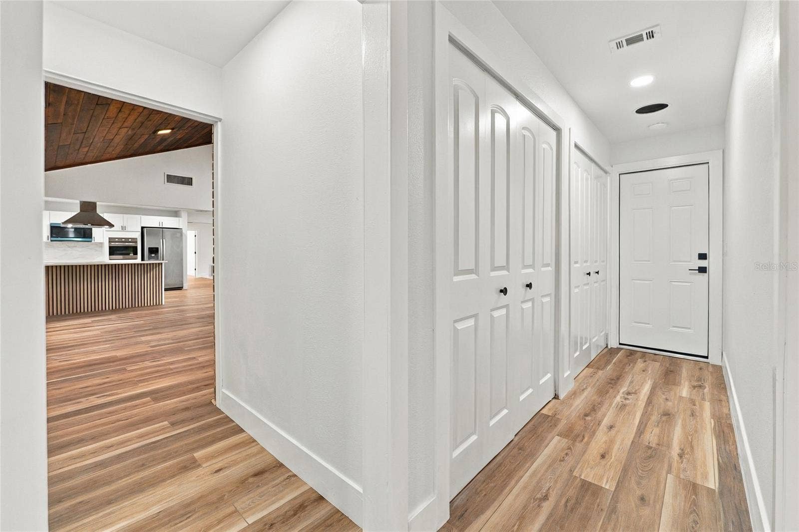 5413 BERNADETTE DRIVE, Zephyrhills, FL 33541 5413 BERNADETTE DRIVE, Zephyrhills, FL 33541