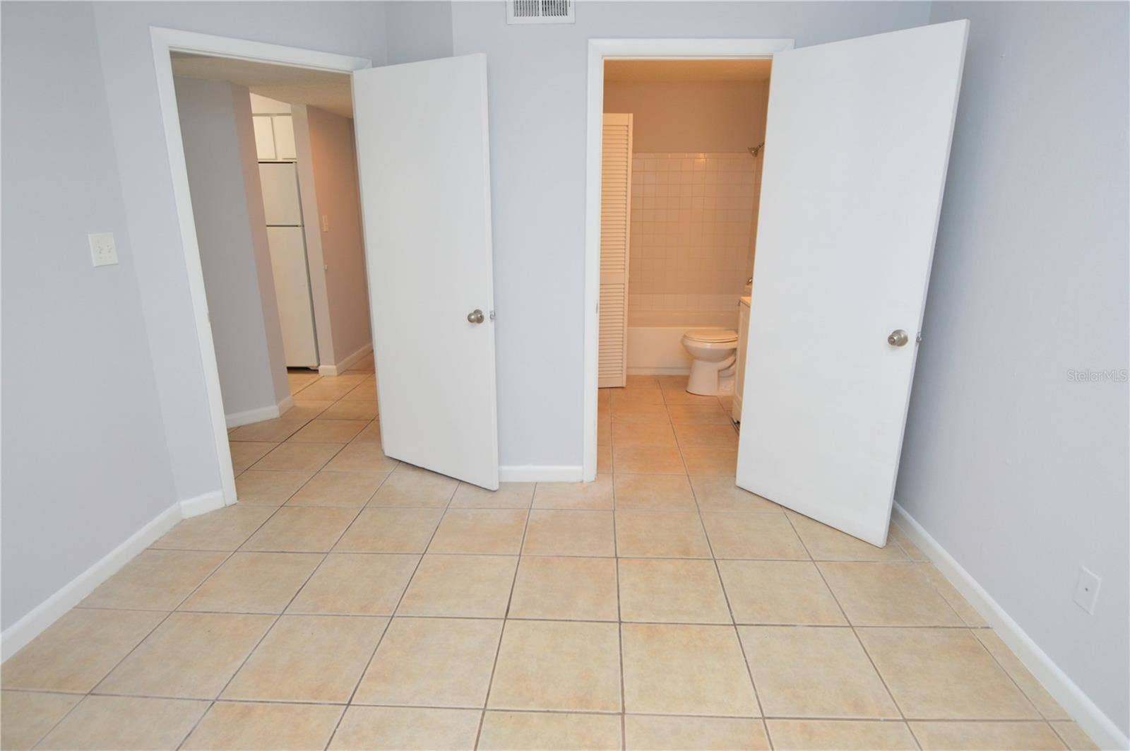 8638 FANCY FINCH DRIVE, #101, Tampa, FL 33614 8638 FANCY FINCH DRIVE, #101, Tampa, FL 33614