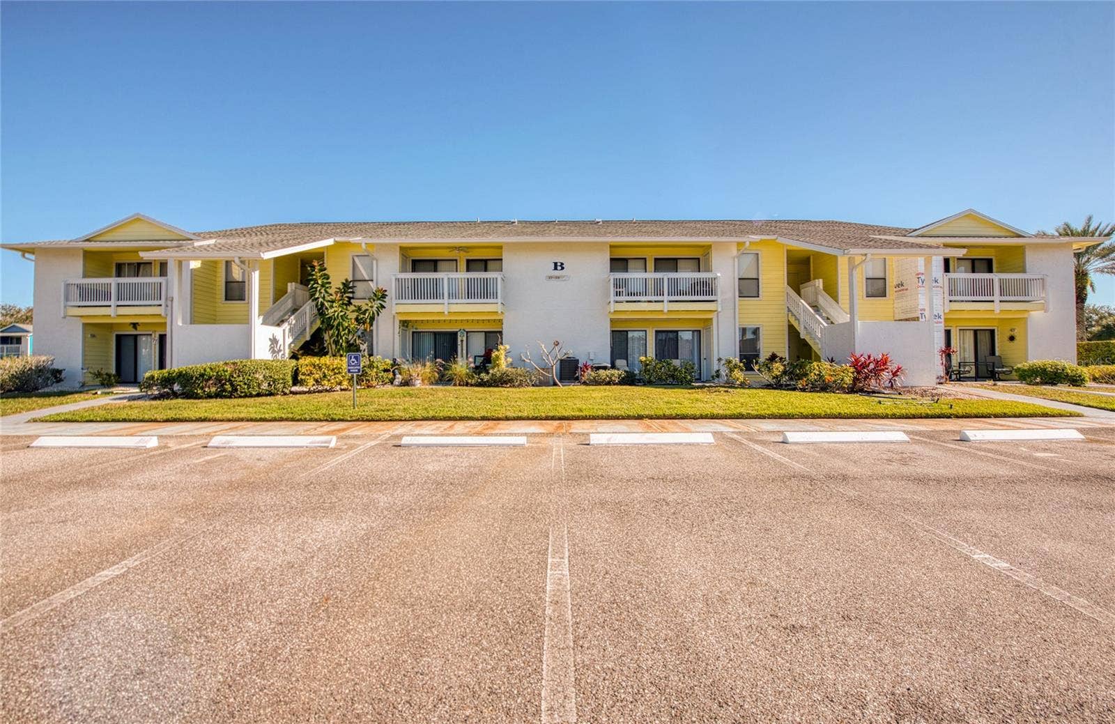 455 ALT 19 S, #21, Palm Harbor, FL 34683