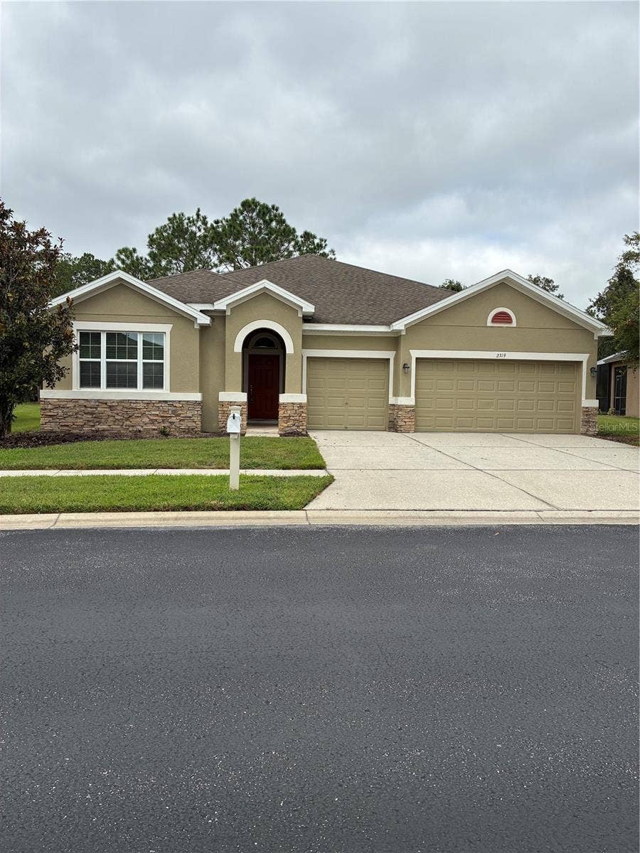 Property photo for 2319 NESSLEWOOD DR, Wesley Chapel, FL
