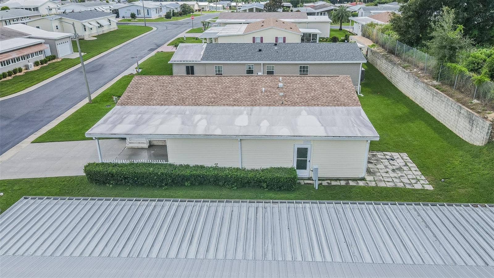 37232 NEUKOM AVENUE, Zephyrhills, FL 33541 37232 NEUKOM AVENUE, Zephyrhills, FL 33541
