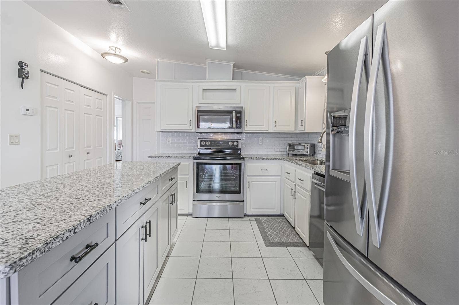 37232 NEUKOM AVENUE, Zephyrhills, FL 33541 37232 NEUKOM AVENUE, Zephyrhills, FL 33541