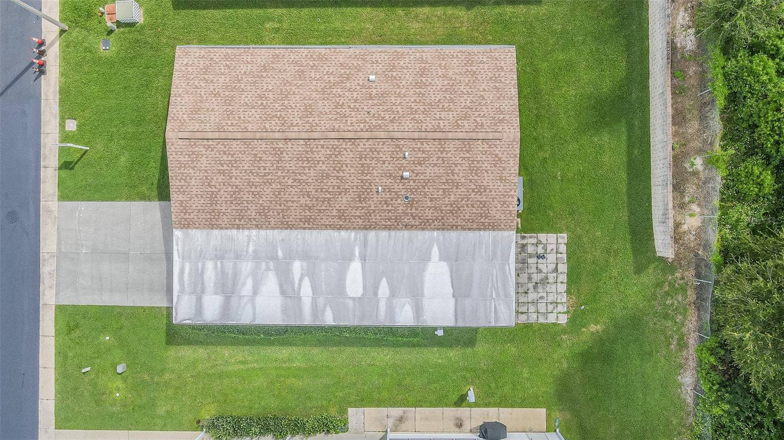 37232 NEUKOM AVENUE, Zephyrhills, FL 33541 37232 NEUKOM AVENUE, Zephyrhills, FL 33541