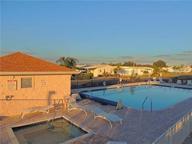 37232 NEUKOM AVENUE, Zephyrhills, FL 33541 37232 NEUKOM AVENUE, Zephyrhills, FL 33541