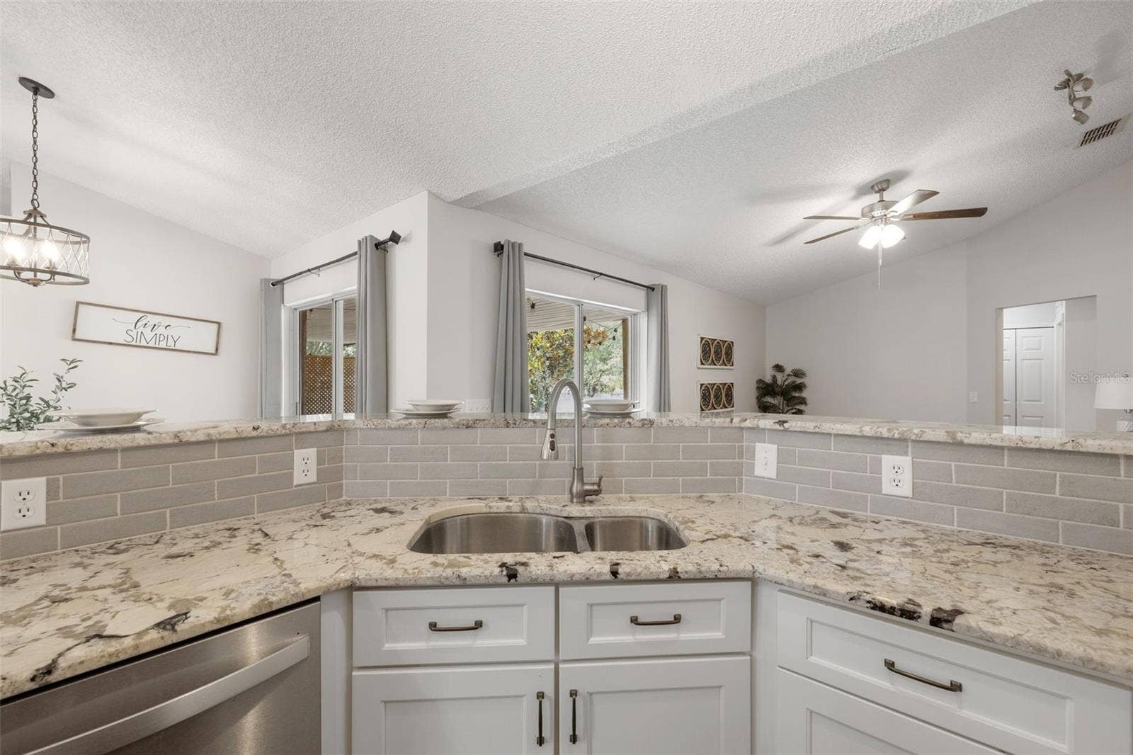 6371 SHADYDALE AVENUE, Spring Hill, FL 34609
