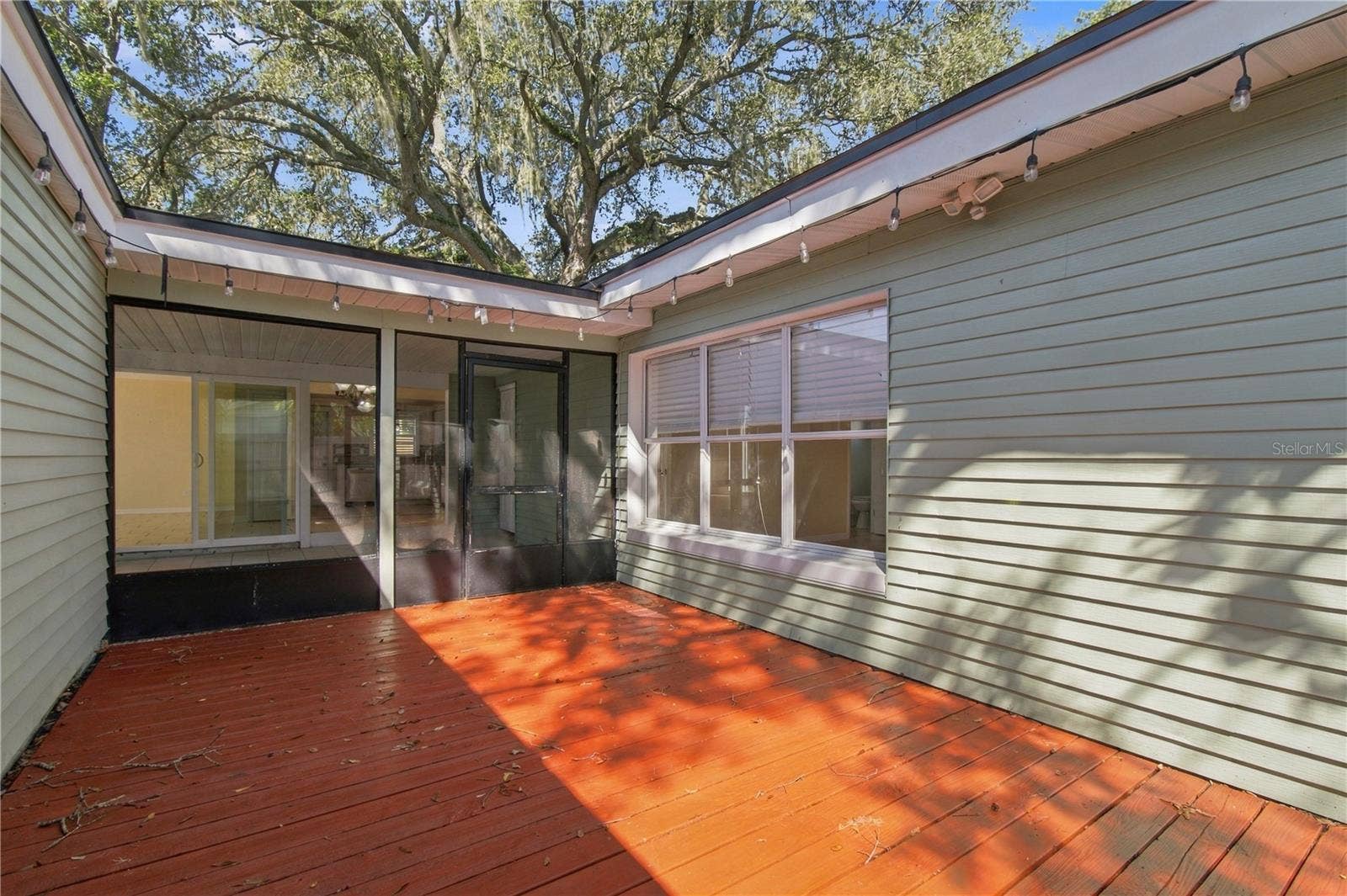 10312 LAKE CARROLL WAY, Tampa, FL 33618 Deck