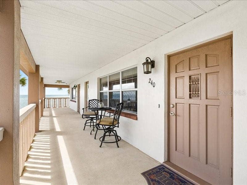 650 PINELLAS POINT DRIVE S, #240, St Petersburg, FL 33705 650 PINELLAS POINT DRIVE S, #240, St Petersburg, FL 33705
