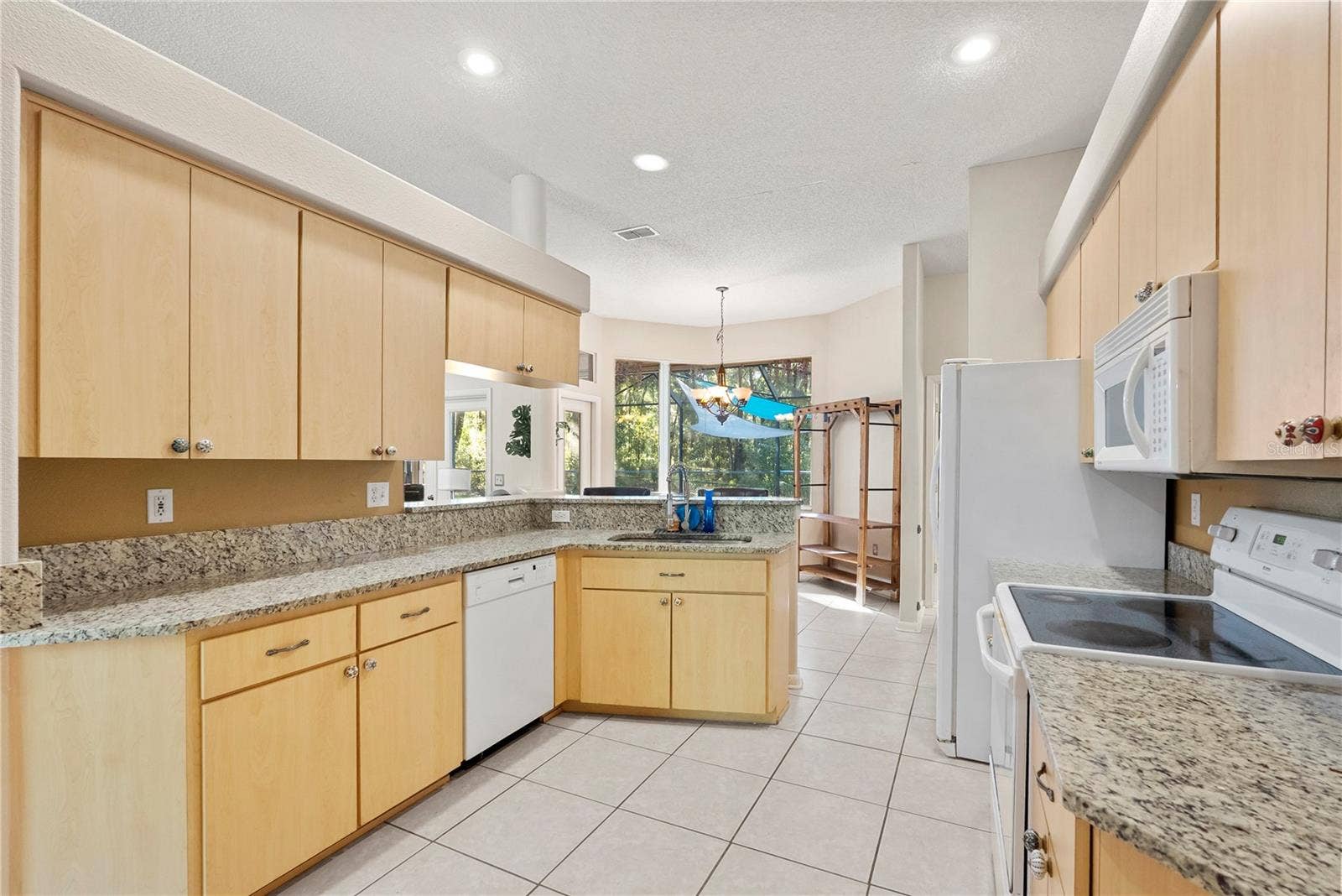16150 BONZAI TRAIL, Brooksville, FL 34613 16150 BONZAI TRAIL, Brooksville, FL 34613
