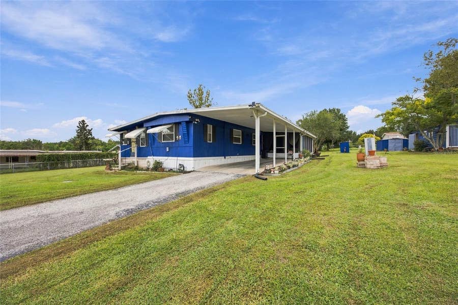 Property photo for 37305 NORTHSIDE DRIVE, Zephyrhills, FL