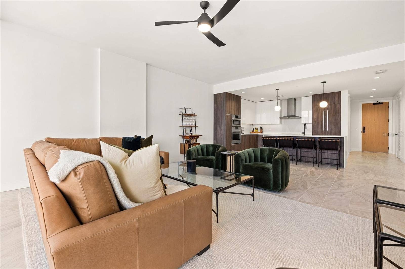 777 3RD AVENUE N, #806, St Petersburg, FL 33701