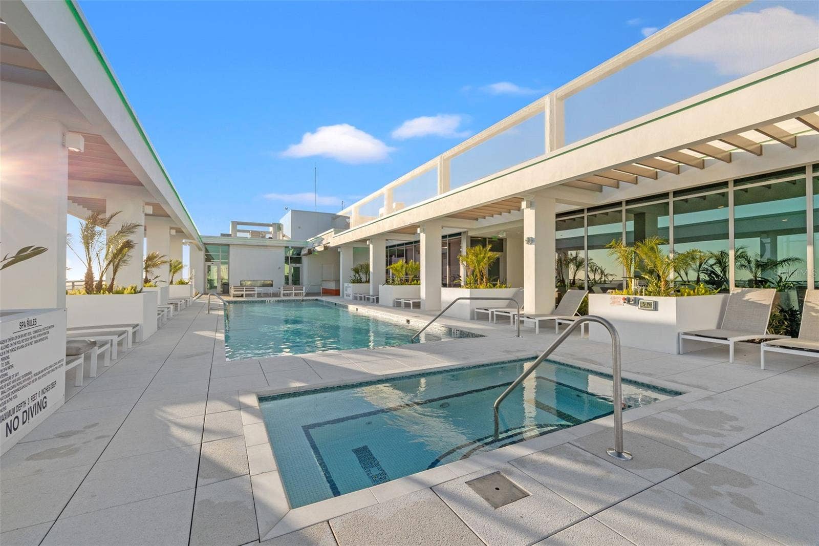 777 3RD AVENUE N, #806, St Petersburg, FL 33701