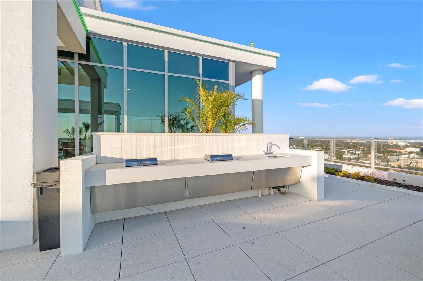 777 3RD AVENUE N, #806, St Petersburg, FL 33701
