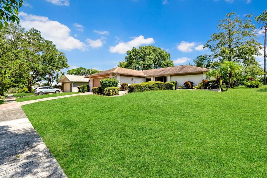 Property photo for 1617 KILWINNING COURT, Palm Harbor, FL