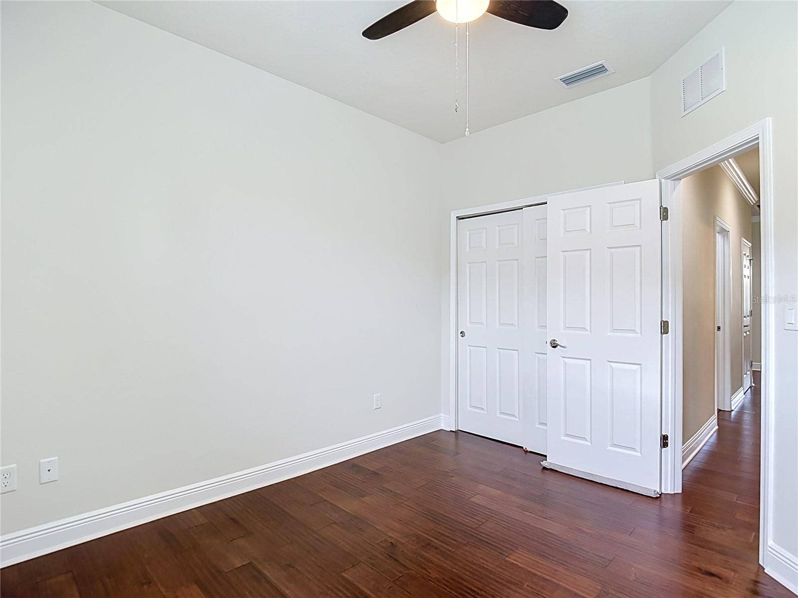 3117 MAJESTIC VIEW DRIVE, Lutz, FL 33558 3117 MAJESTIC VIEW DRIVE, Lutz, FL 33558