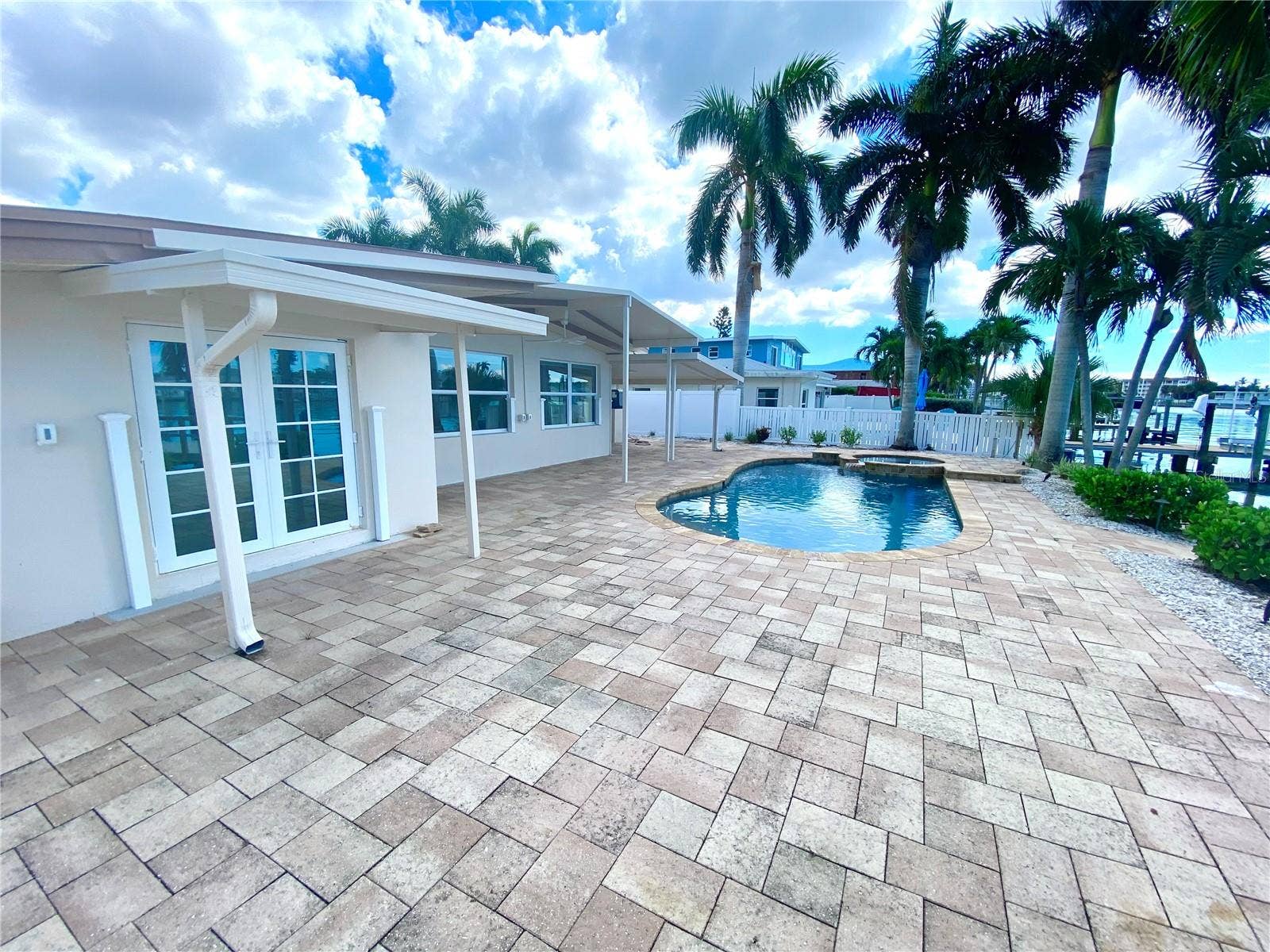 11440 4TH STREET E, Treasure Island, FL 33706 11440 4TH STREET E, Treasure Island, FL 33706