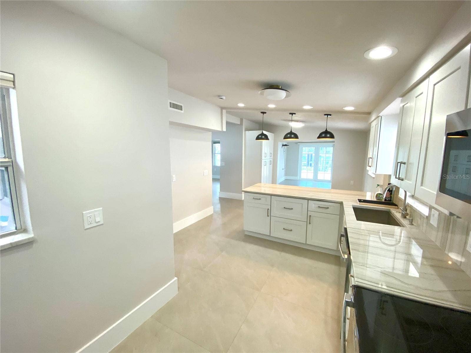 11440 4TH STREET E, Treasure Island, FL 33706 11440 4TH STREET E, Treasure Island, FL 33706