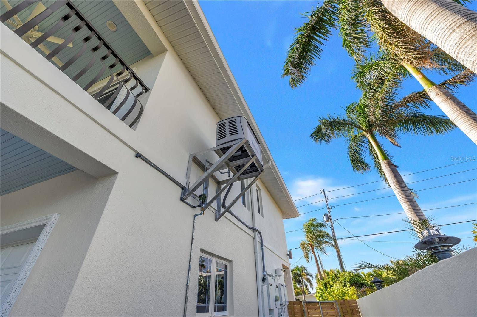 199 21ST AVENUE, St Pete Beach, FL 33706 199 21ST AVENUE, St Pete Beach, FL 33706