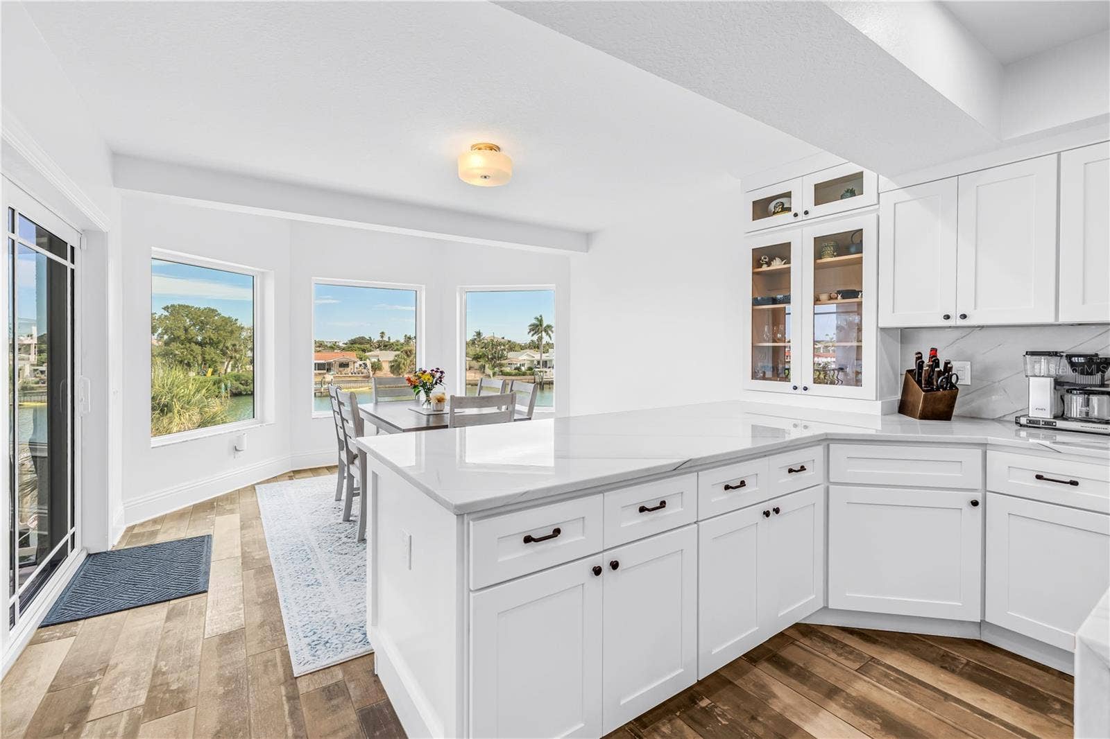 199 21ST AVENUE, St Pete Beach, FL 33706 199 21ST AVENUE, St Pete Beach, FL 33706